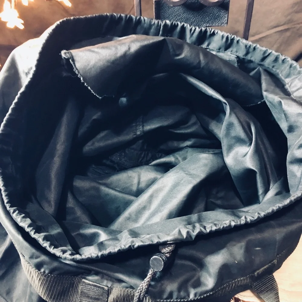 Unknown this black
